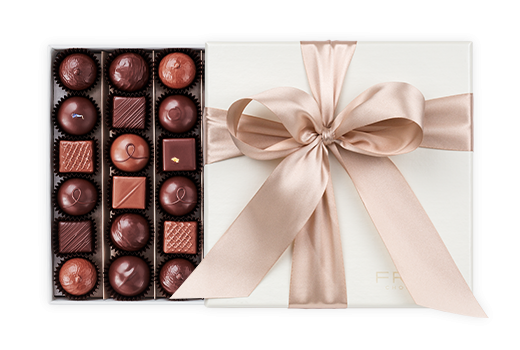 30pc-assorted-truffles-ivory-champagne-FY24