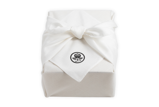 kotoshina-2pc-gift-box-furoshiki-wrap